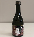 『微笑む芸者（Giggling Geisha）』日本酒 純米吟醸